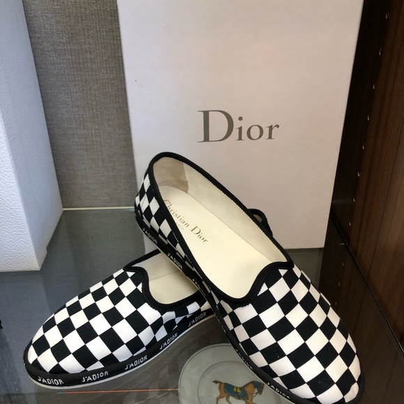 Christian Dior checkered sneakers - Picture 2 of 8